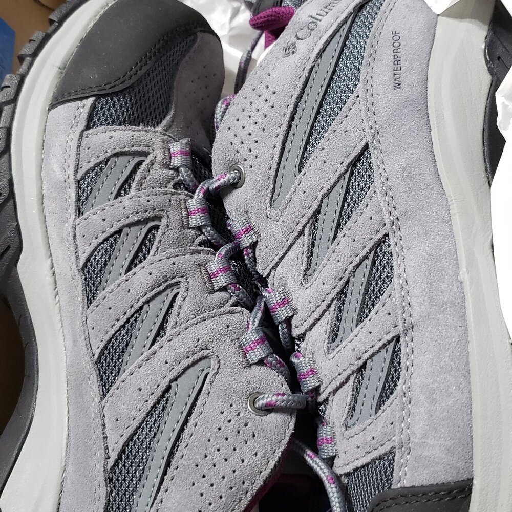 New Womens Columbia Crestwood Waterproof  10.5